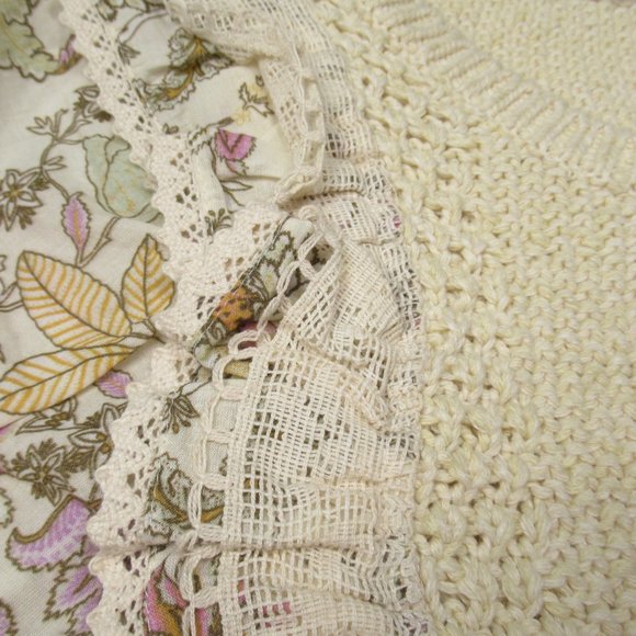 By Anthropologie Floral Printed-Sleeve Ruffle Sweater Cream - Large - Picture 7 of 12